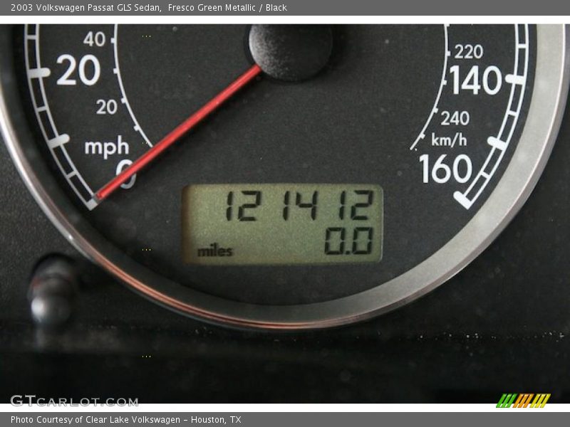 Fresco Green Metallic / Black 2003 Volkswagen Passat GLS Sedan