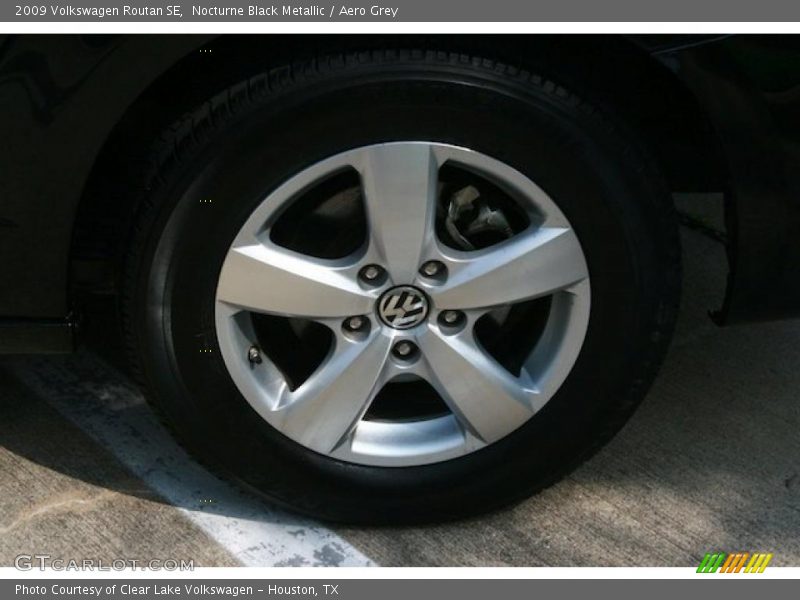 Nocturne Black Metallic / Aero Grey 2009 Volkswagen Routan SE