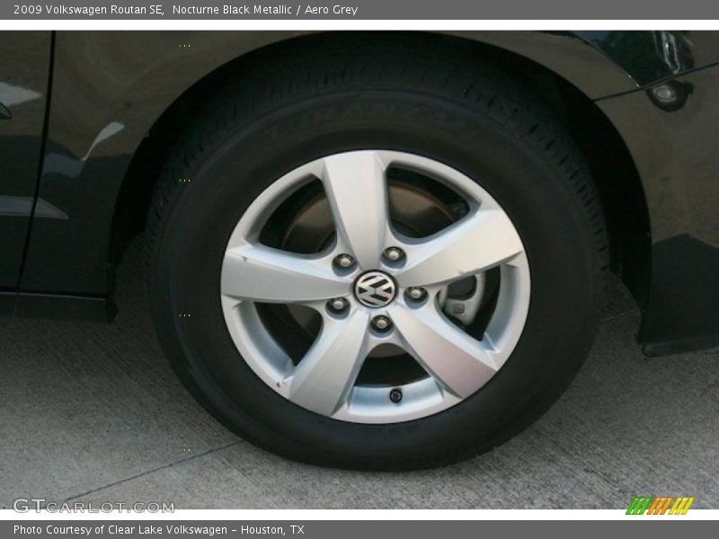Nocturne Black Metallic / Aero Grey 2009 Volkswagen Routan SE