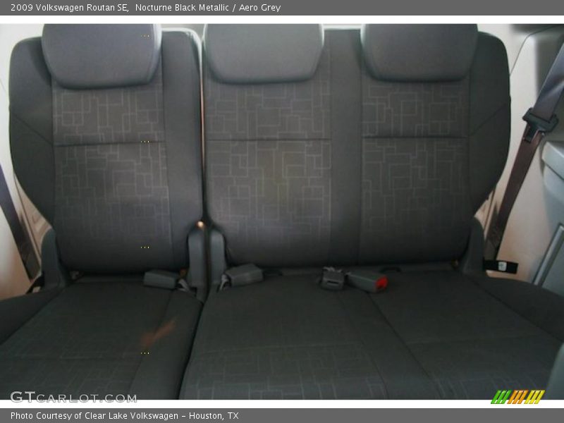 Nocturne Black Metallic / Aero Grey 2009 Volkswagen Routan SE