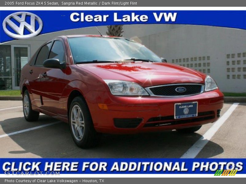 Sangria Red Metallic / Dark Flint/Light Flint 2005 Ford Focus ZX4 S Sedan