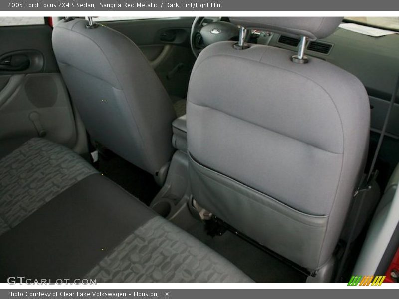 Sangria Red Metallic / Dark Flint/Light Flint 2005 Ford Focus ZX4 S Sedan