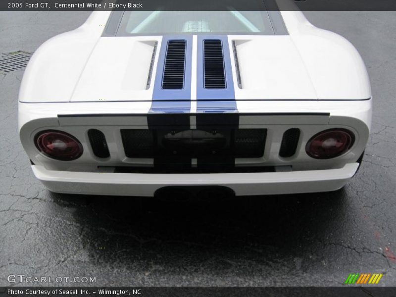 Centennial White / Ebony Black 2005 Ford GT