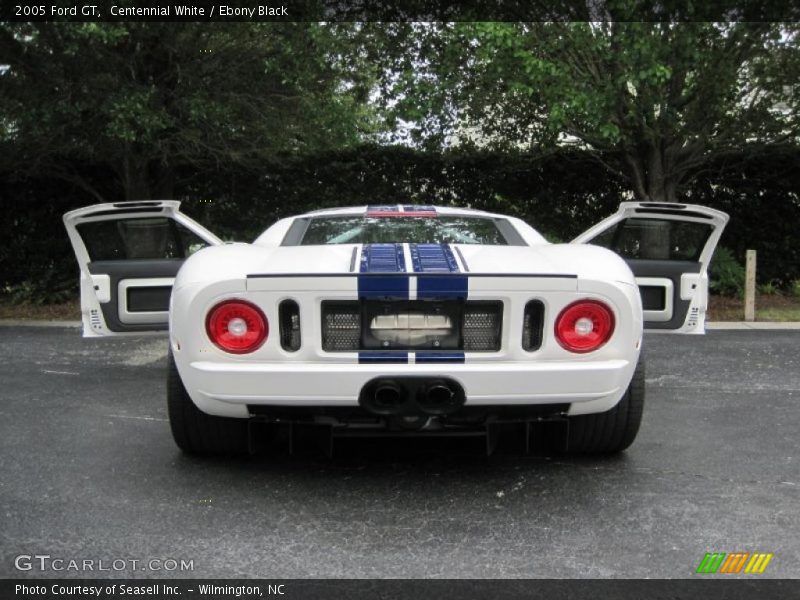 Centennial White / Ebony Black 2005 Ford GT