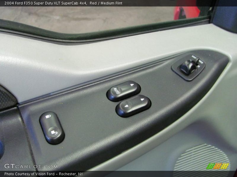 Red / Medium Flint 2004 Ford F350 Super Duty XLT SuperCab 4x4