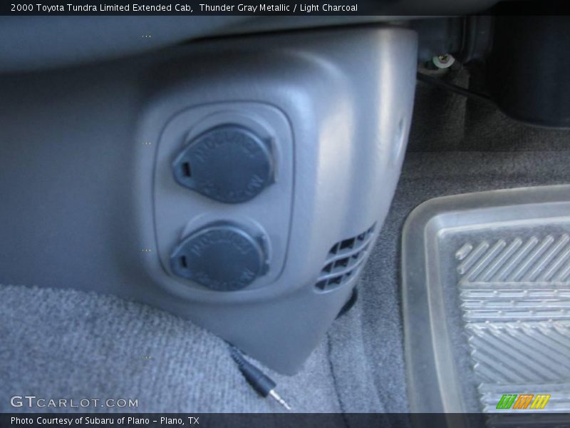 Thunder Gray Metallic / Light Charcoal 2000 Toyota Tundra Limited Extended Cab