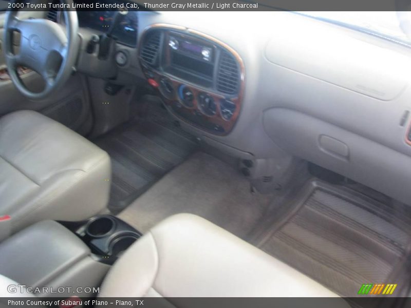 Thunder Gray Metallic / Light Charcoal 2000 Toyota Tundra Limited Extended Cab