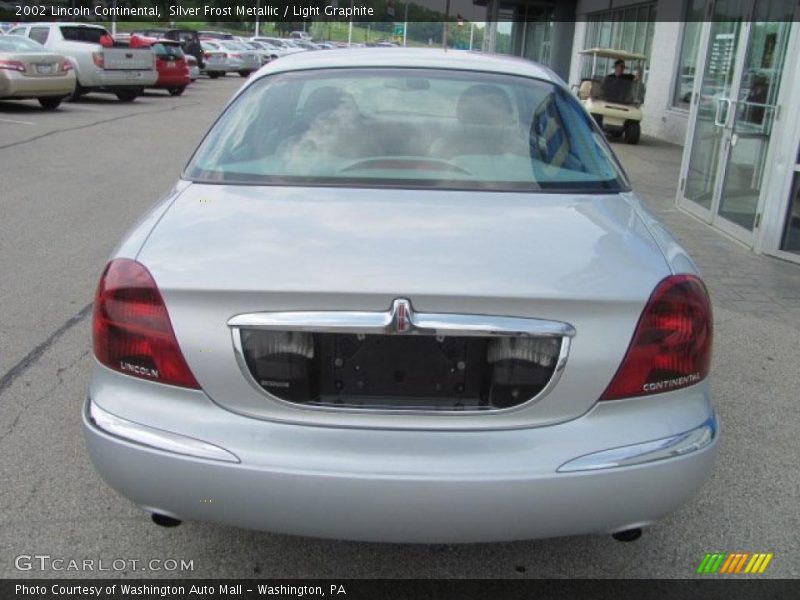 Silver Frost Metallic / Light Graphite 2002 Lincoln Continental