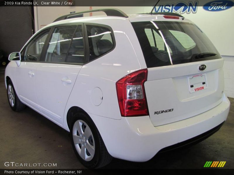 Clear White / Gray 2009 Kia Rondo LX