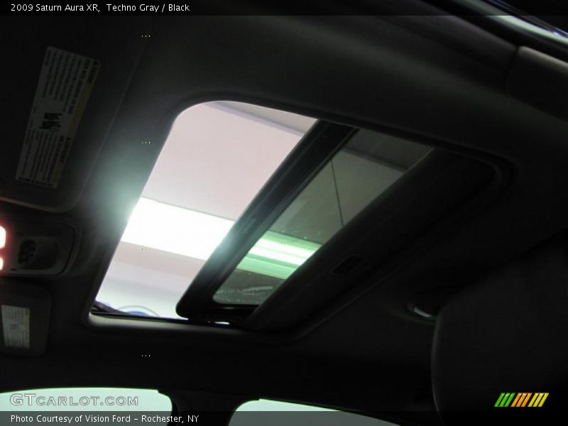 Techno Gray / Black 2009 Saturn Aura XR