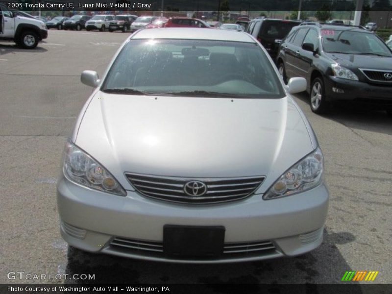 Lunar Mist Metallic / Gray 2005 Toyota Camry LE