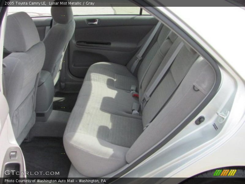 Lunar Mist Metallic / Gray 2005 Toyota Camry LE
