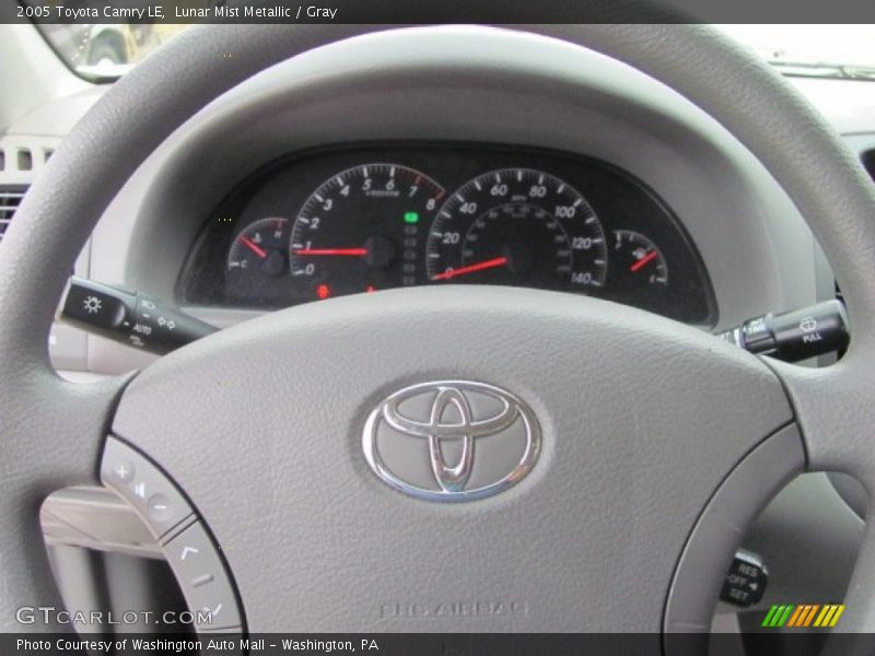 Lunar Mist Metallic / Gray 2005 Toyota Camry LE