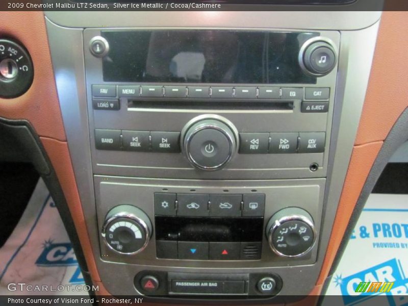 Silver Ice Metallic / Cocoa/Cashmere 2009 Chevrolet Malibu LTZ Sedan