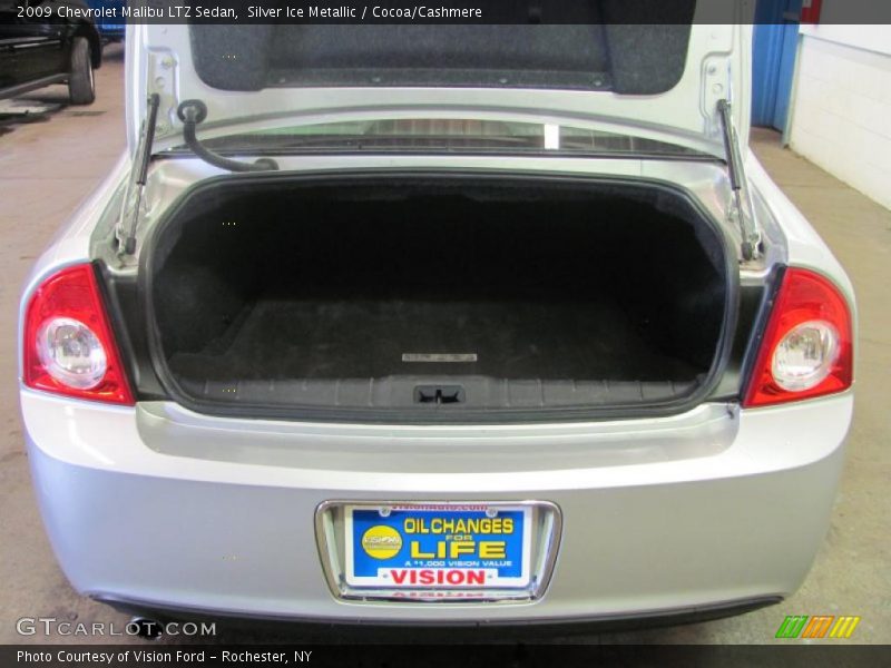 Silver Ice Metallic / Cocoa/Cashmere 2009 Chevrolet Malibu LTZ Sedan