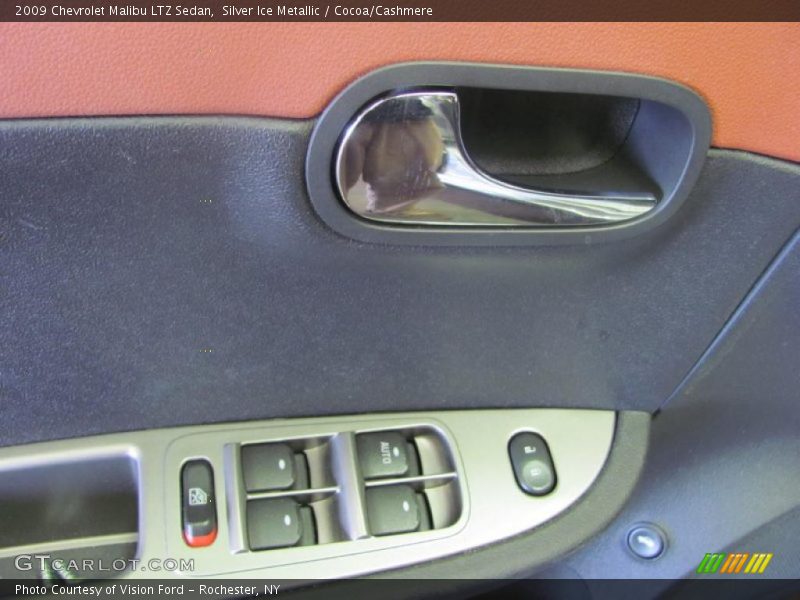 Silver Ice Metallic / Cocoa/Cashmere 2009 Chevrolet Malibu LTZ Sedan