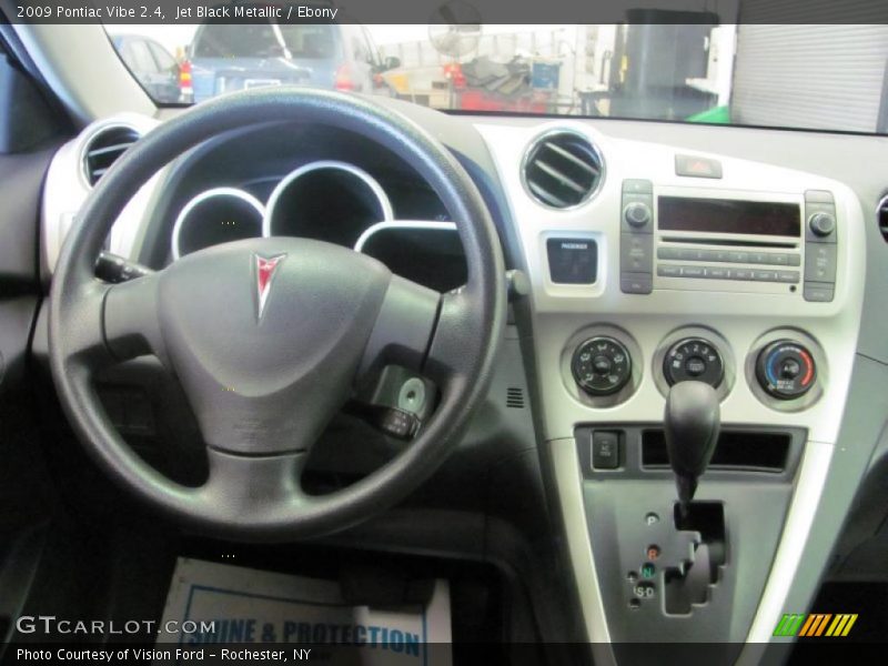 Jet Black Metallic / Ebony 2009 Pontiac Vibe 2.4