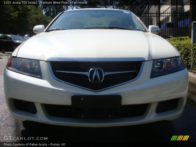 Premium White Pearl / Parchment 2005 Acura TSX Sedan
