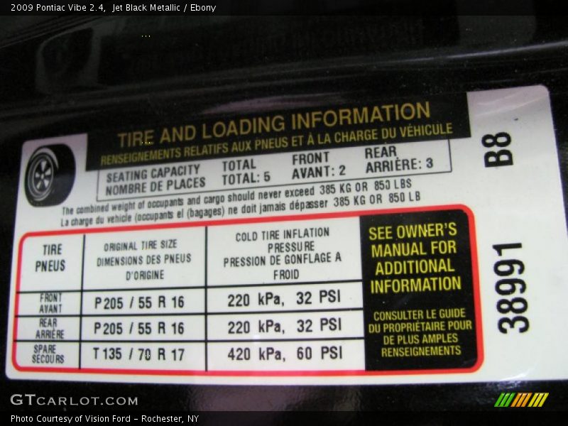 Jet Black Metallic / Ebony 2009 Pontiac Vibe 2.4