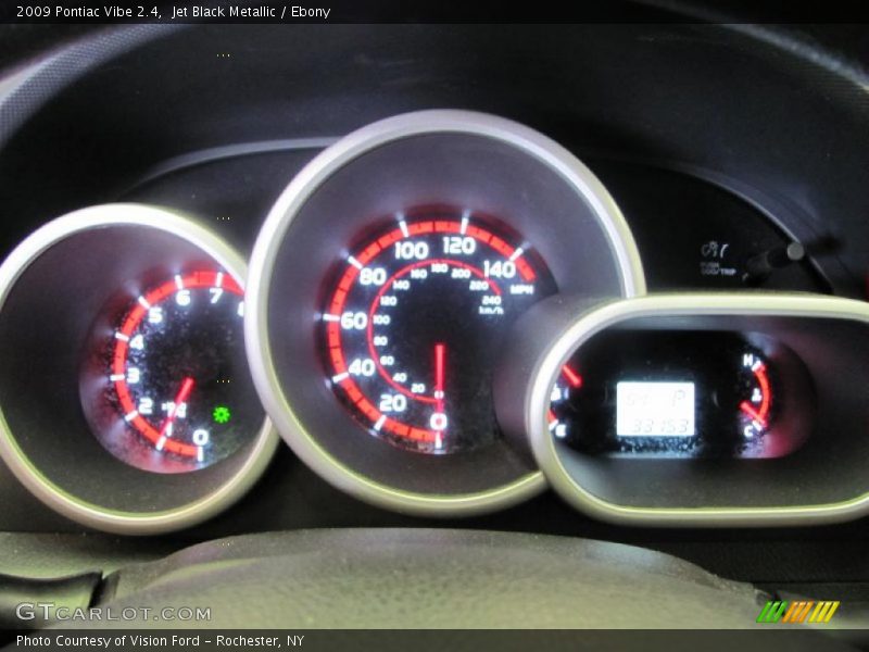 Jet Black Metallic / Ebony 2009 Pontiac Vibe 2.4