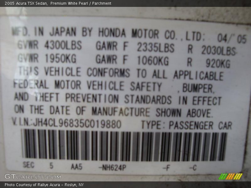 Premium White Pearl / Parchment 2005 Acura TSX Sedan