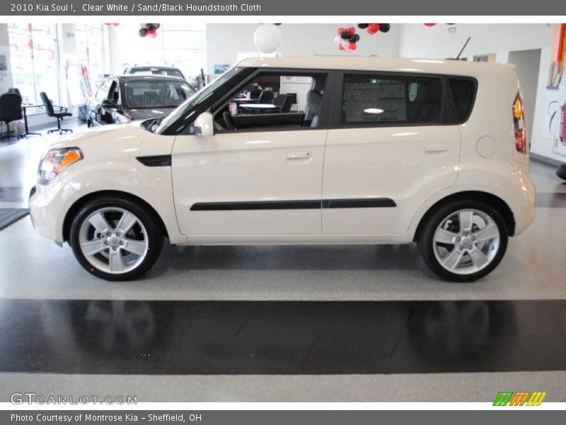 Clear White / Sand/Black Houndstooth Cloth 2010 Kia Soul !