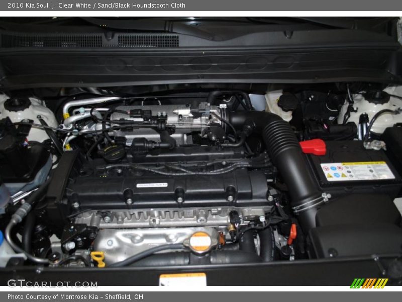 Clear White / Sand/Black Houndstooth Cloth 2010 Kia Soul !