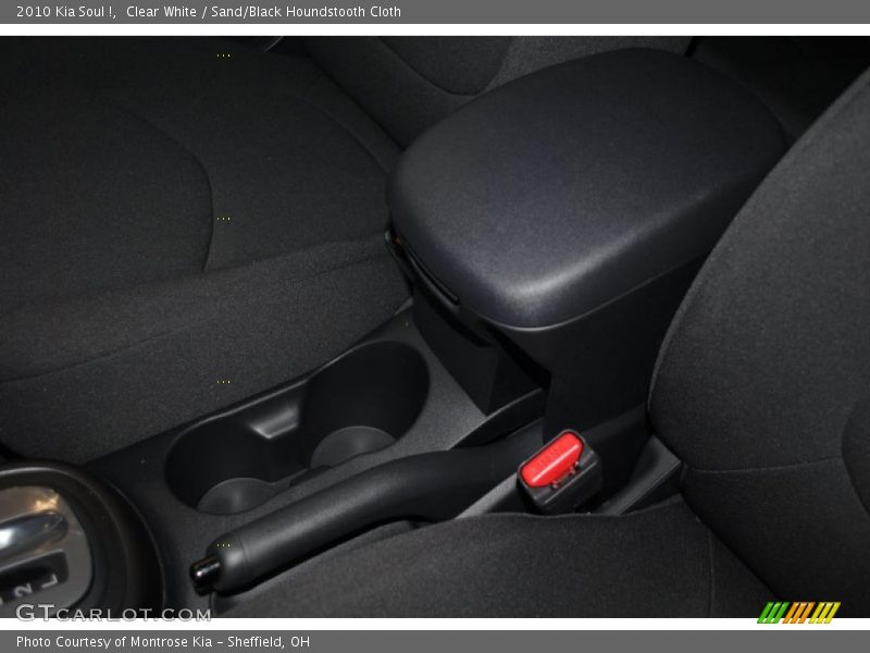 Clear White / Sand/Black Houndstooth Cloth 2010 Kia Soul !
