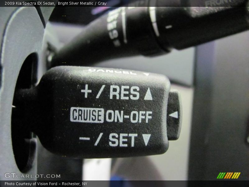 Bright Silver Metallic / Gray 2009 Kia Spectra EX Sedan