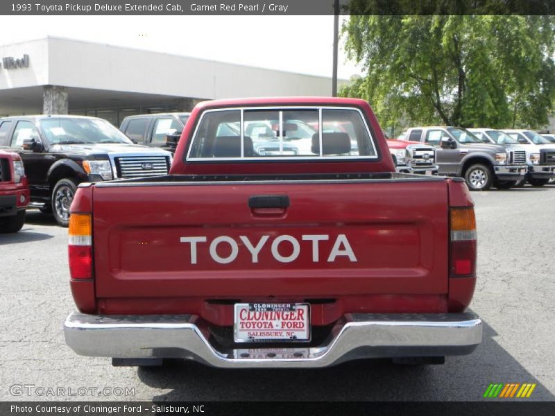Garnet Red Pearl / Gray 1993 Toyota Pickup Deluxe Extended Cab