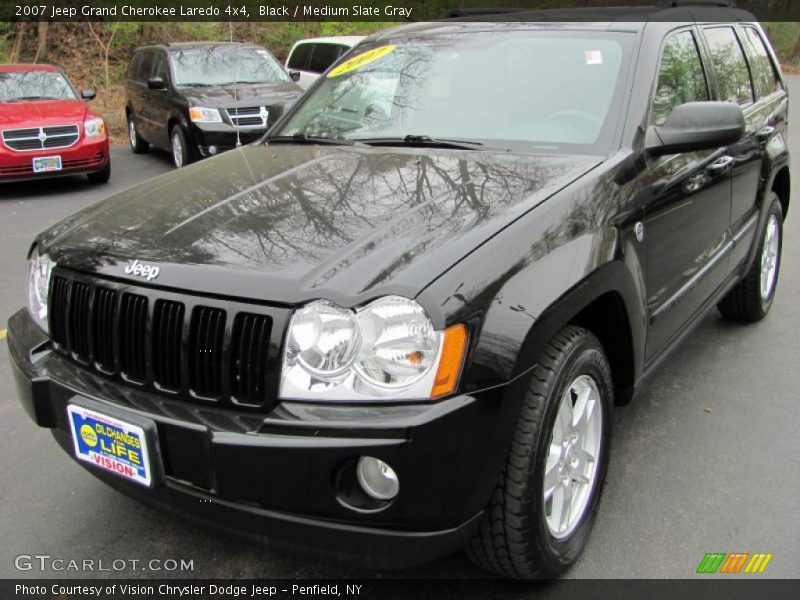 Black / Medium Slate Gray 2007 Jeep Grand Cherokee Laredo 4x4