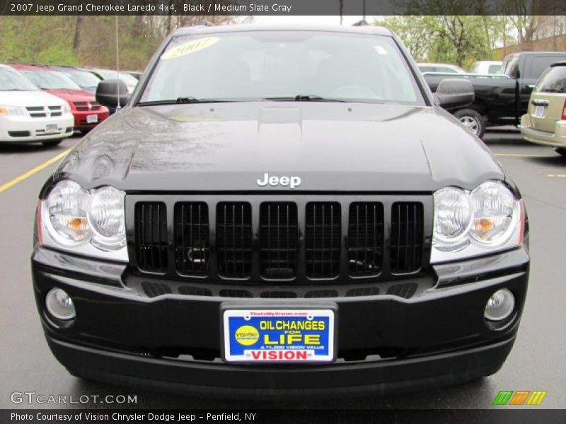 Black / Medium Slate Gray 2007 Jeep Grand Cherokee Laredo 4x4
