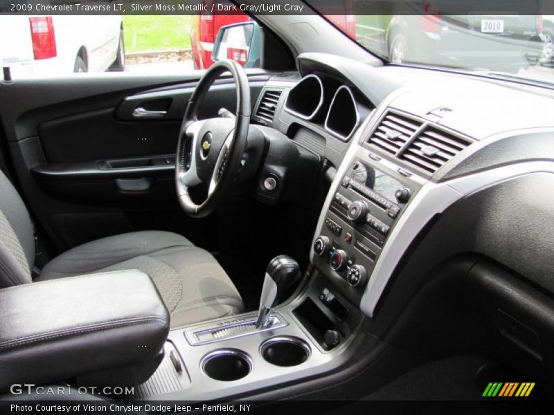 Silver Moss Metallic / Dark Gray/Light Gray 2009 Chevrolet Traverse LT