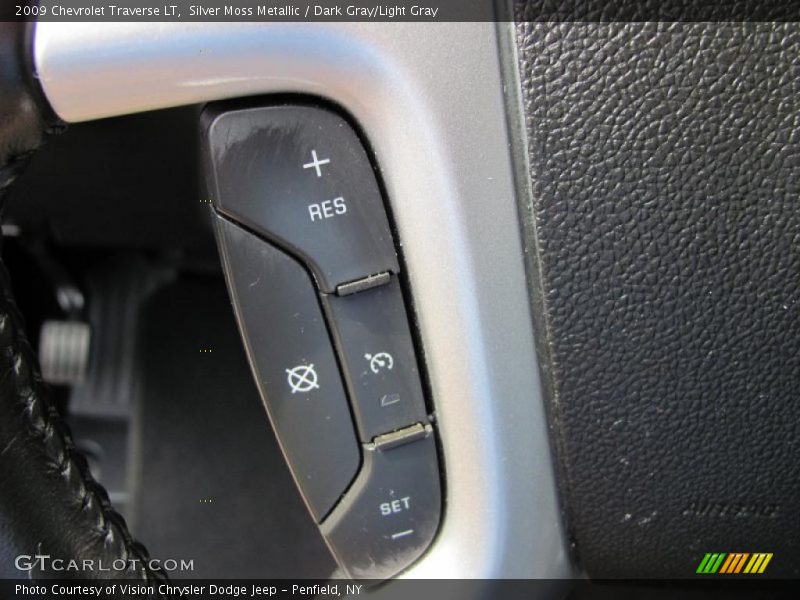 Silver Moss Metallic / Dark Gray/Light Gray 2009 Chevrolet Traverse LT