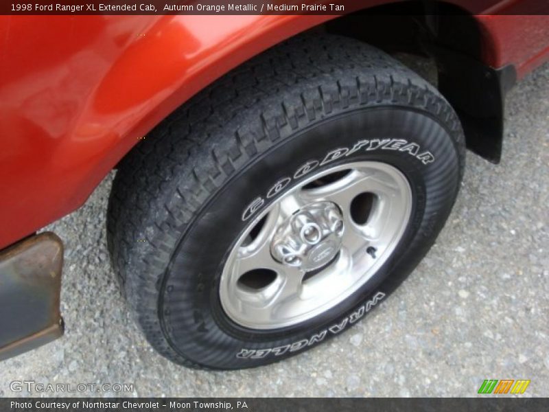 Autumn Orange Metallic / Medium Prairie Tan 1998 Ford Ranger XL Extended Cab