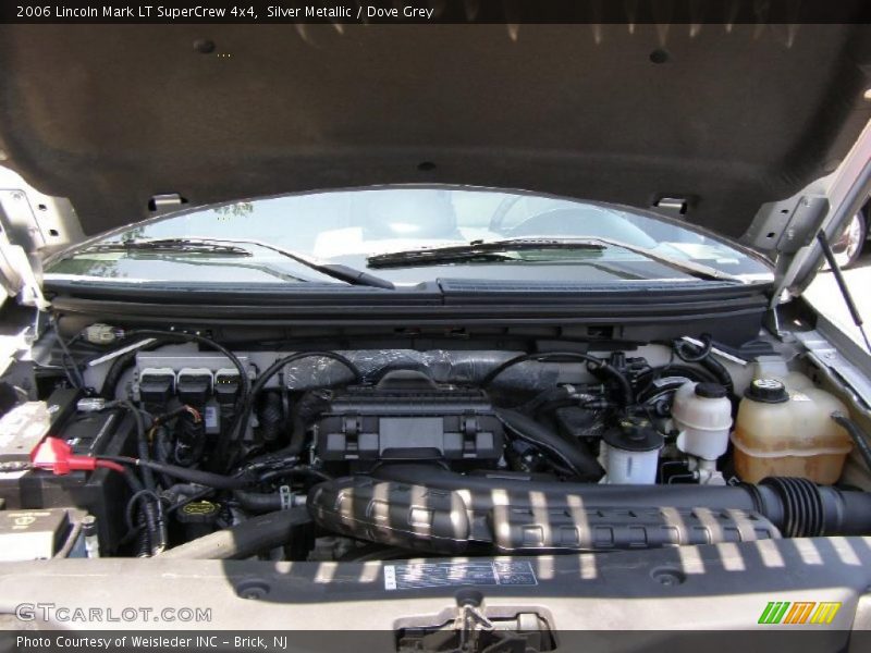 Silver Metallic / Dove Grey 2006 Lincoln Mark LT SuperCrew 4x4
