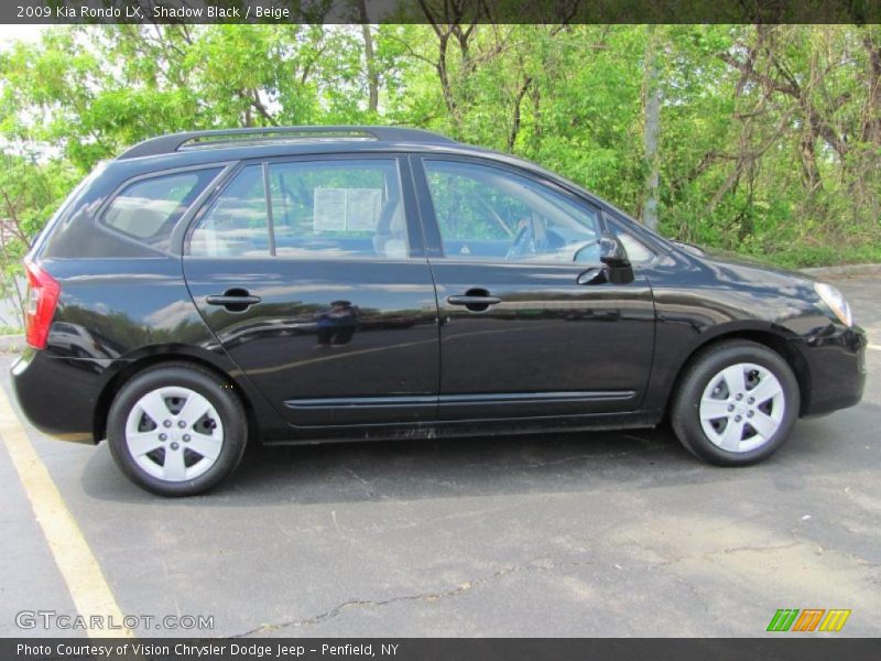 Shadow Black / Beige 2009 Kia Rondo LX