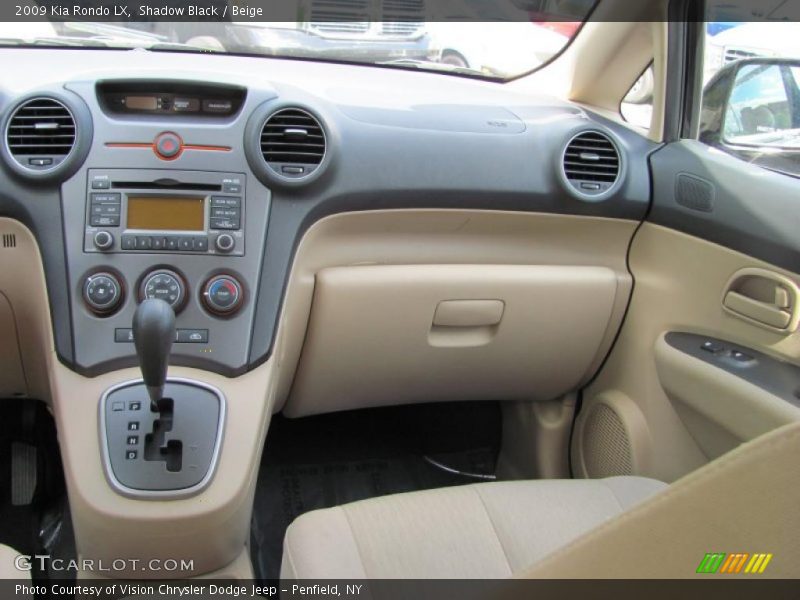 Shadow Black / Beige 2009 Kia Rondo LX