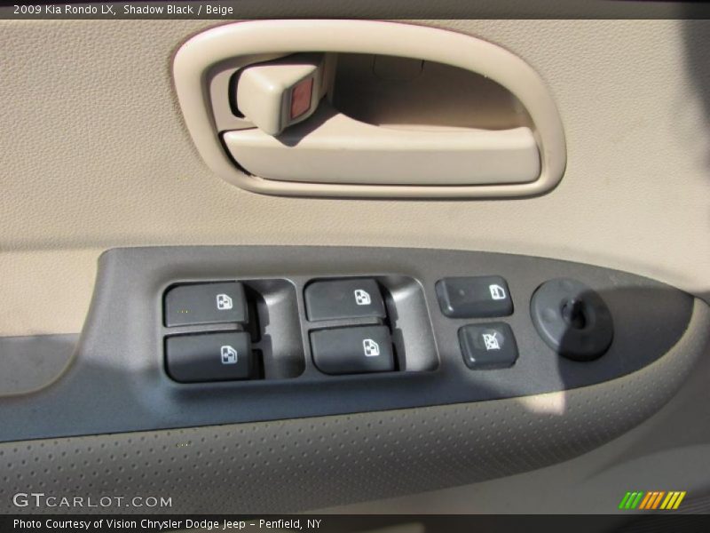 Shadow Black / Beige 2009 Kia Rondo LX