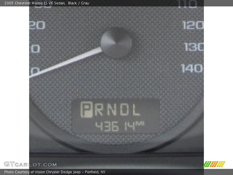 Black / Gray 2005 Chevrolet Malibu LS V6 Sedan