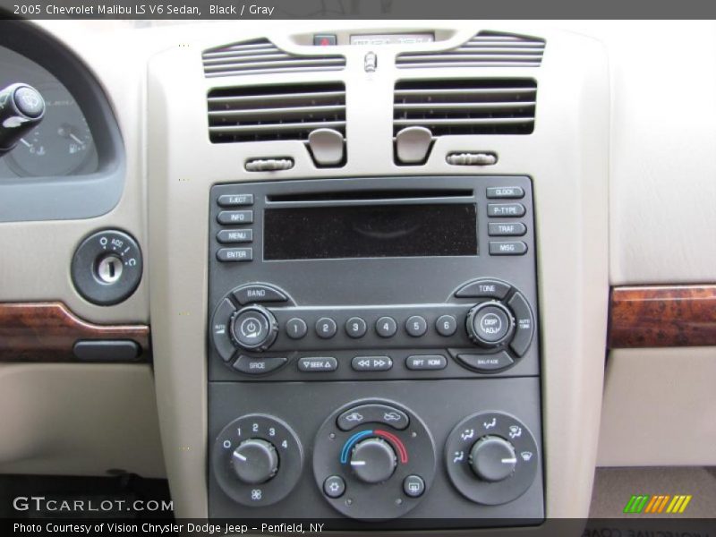 Black / Gray 2005 Chevrolet Malibu LS V6 Sedan