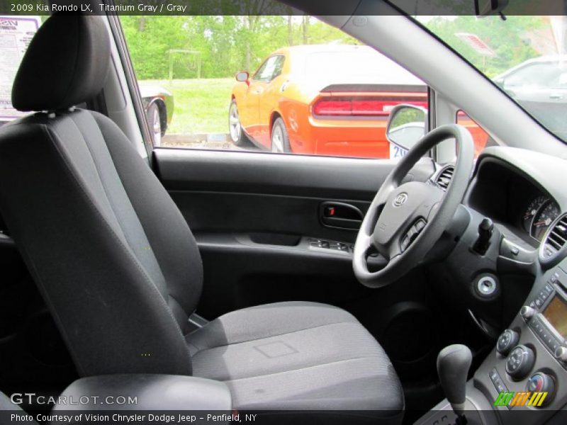 Titanium Gray / Gray 2009 Kia Rondo LX