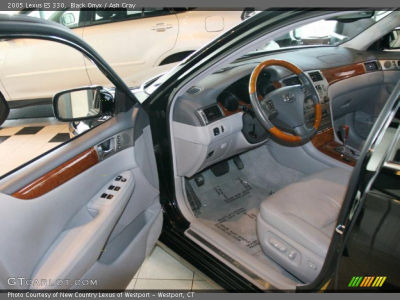 Black Onyx / Ash Gray 2005 Lexus ES 330