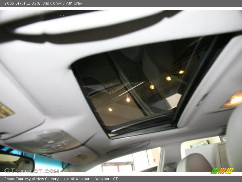 Black Onyx / Ash Gray 2005 Lexus ES 330