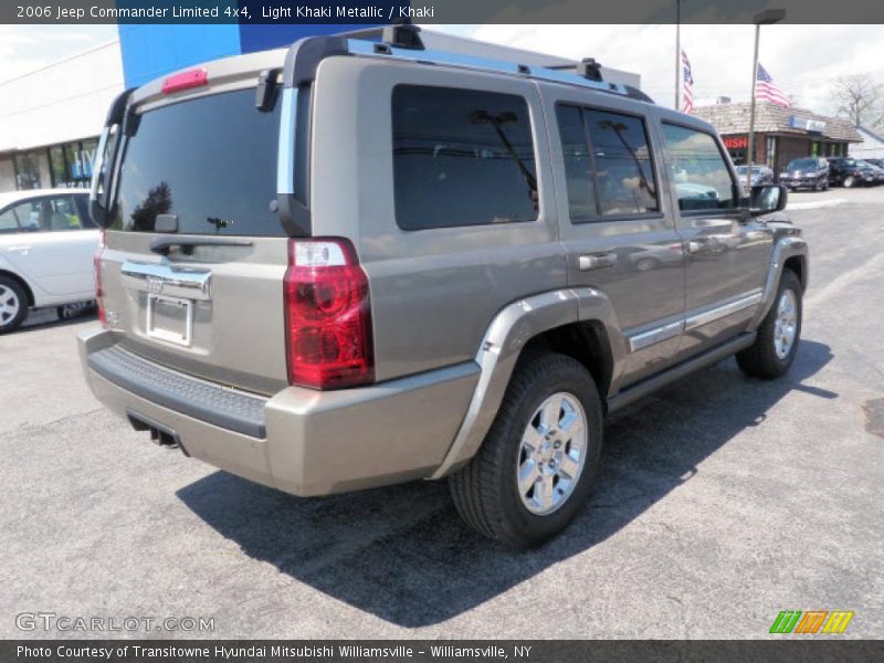 Light Khaki Metallic / Khaki 2006 Jeep Commander Limited 4x4