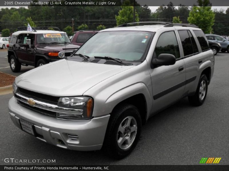 Graystone Metallic / Light Gray 2005 Chevrolet TrailBlazer LS 4x4