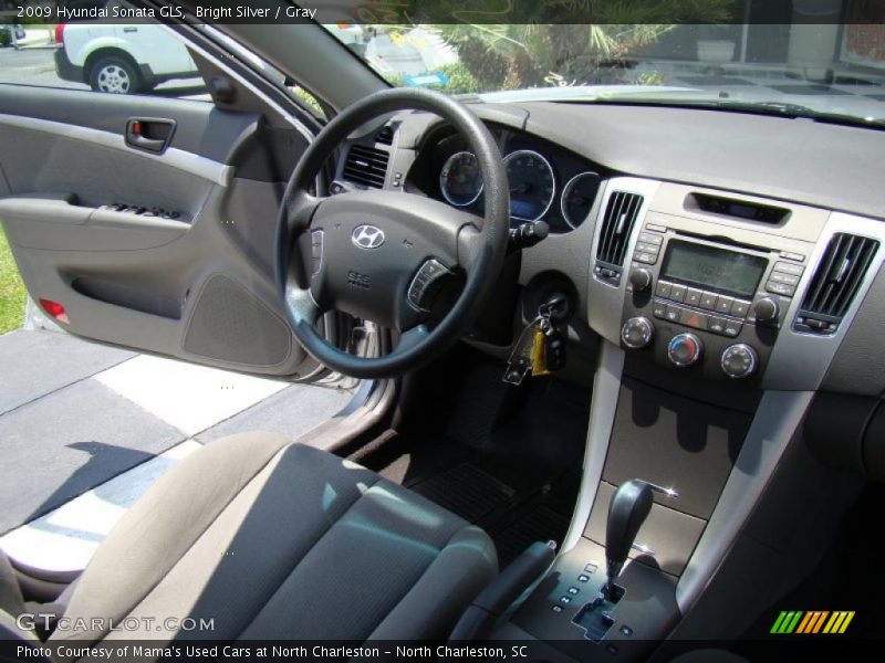 Bright Silver / Gray 2009 Hyundai Sonata GLS