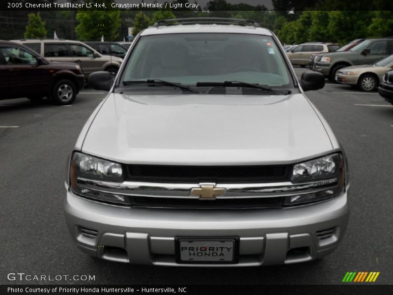 Graystone Metallic / Light Gray 2005 Chevrolet TrailBlazer LS 4x4