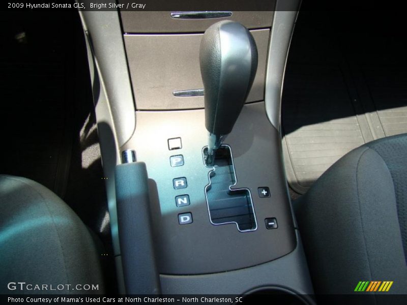 Bright Silver / Gray 2009 Hyundai Sonata GLS