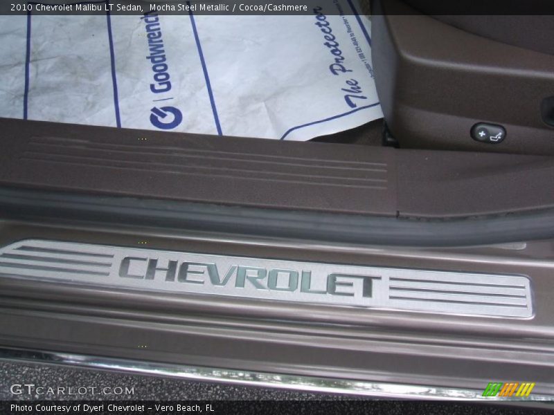Mocha Steel Metallic / Cocoa/Cashmere 2010 Chevrolet Malibu LT Sedan